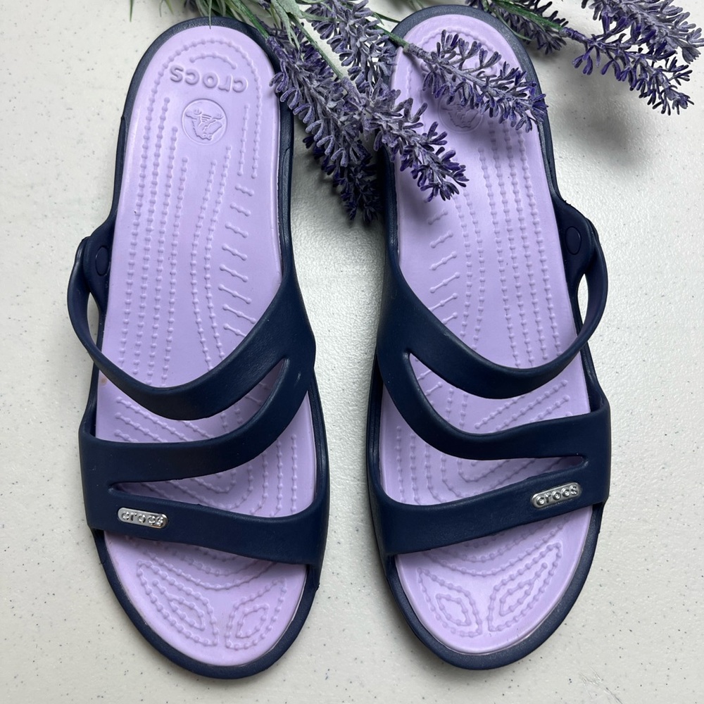 crocs iconic comfort sz W10 strappy slide wedge sandals blue navy purple.
